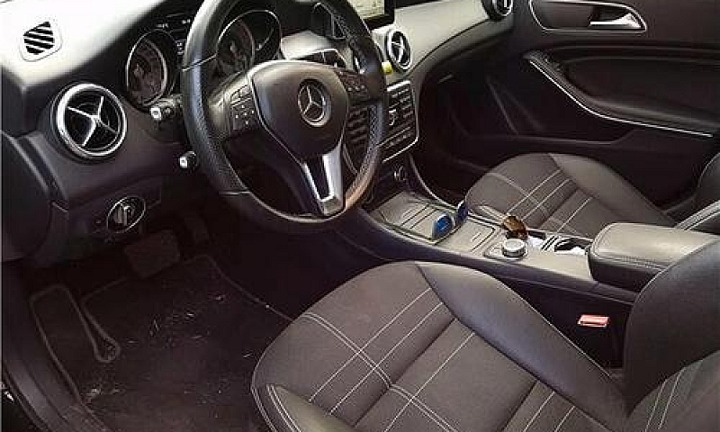Mercedes-Benz Gla 2....