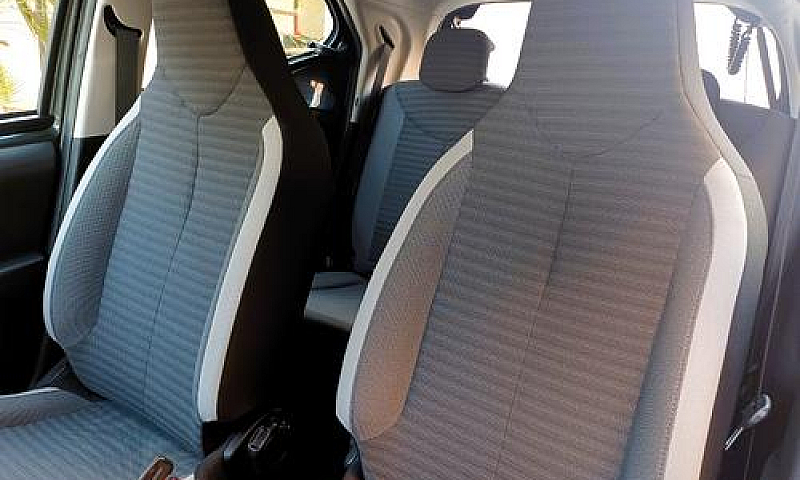 Toyota Aygo Toyota A...