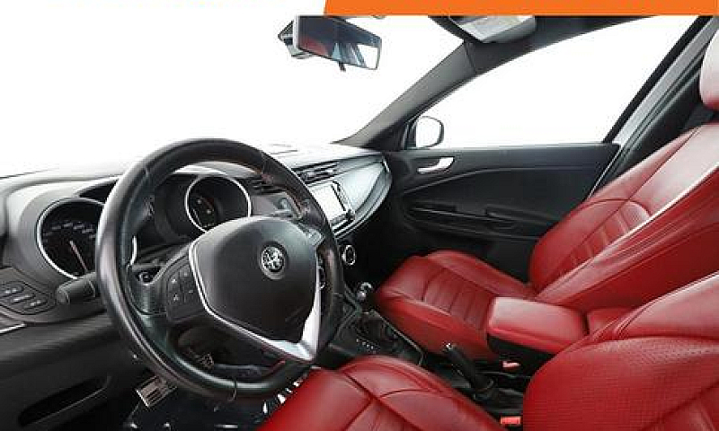 Alfa Romeo Giulietta...
