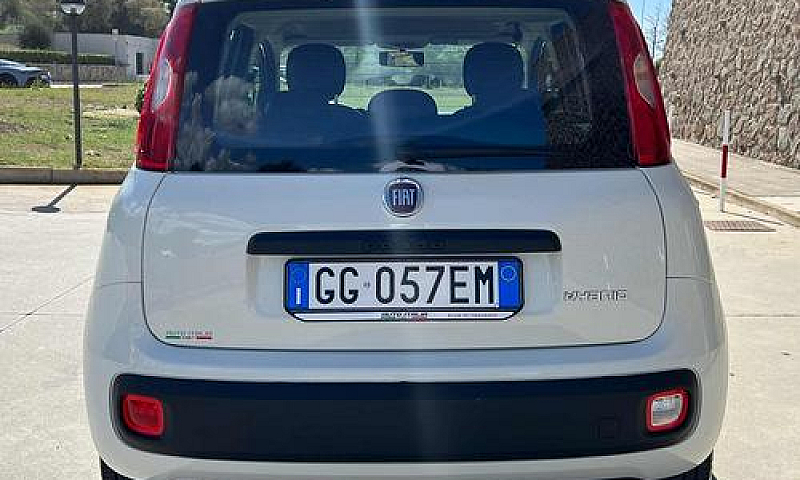 Fiat Panda 1.0 Hybri...