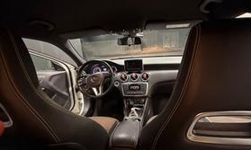 Mercedes-Benz Classe...
