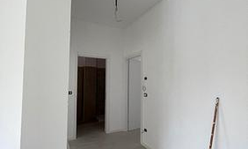 Trilocale Ristruttur...