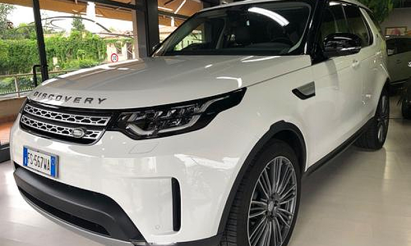 Land Rover Discovery...