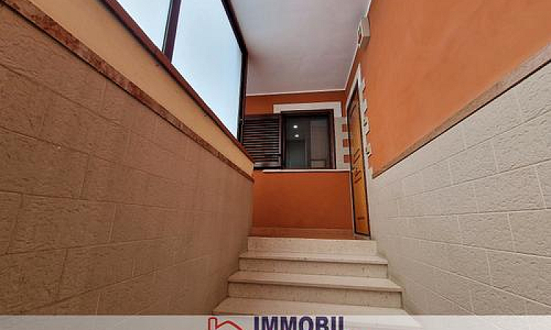 Zona Croci Piano Ria...