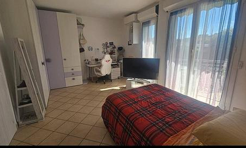 Appartamento In Legi...