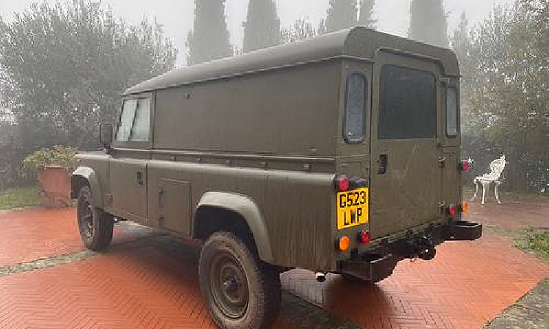 Defender 110 V8 3500...
