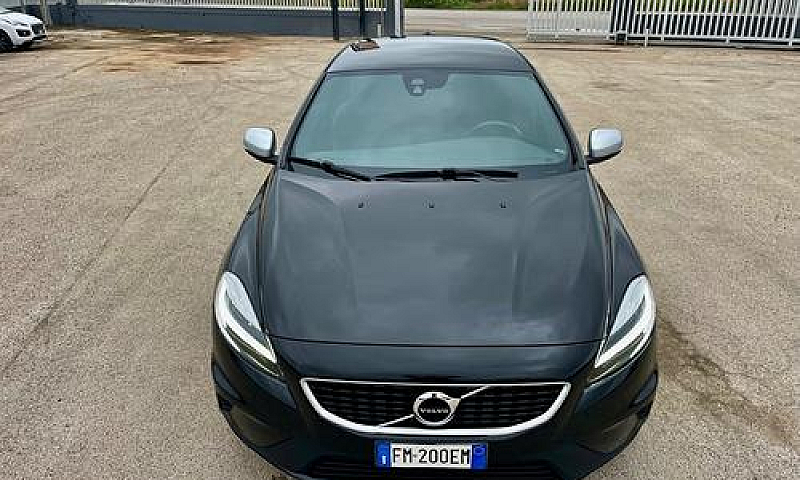 Volvo V40 2.0 D2 120...
