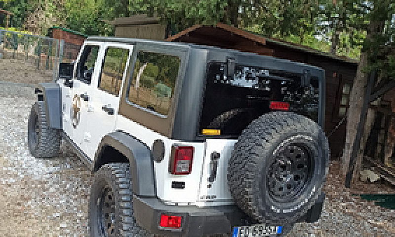 Jeep Wrangler Jk Rub...
