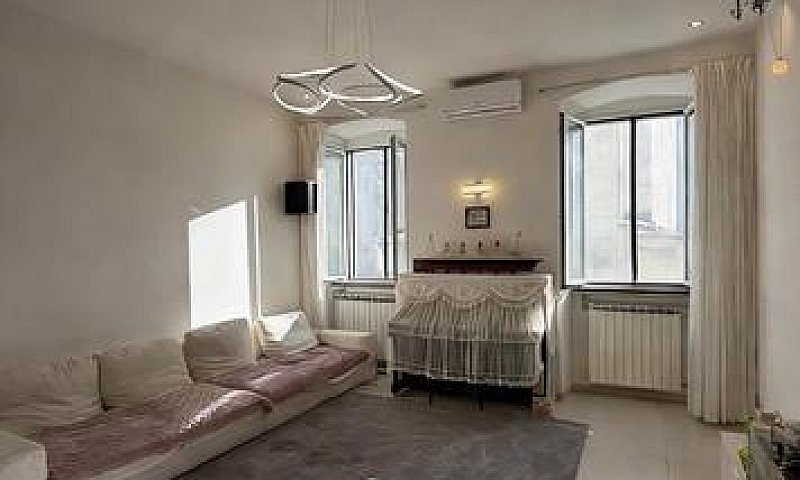 Trieste Centro -Via ...
