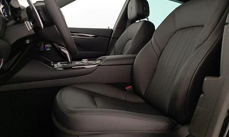 Maserati Levante 2.0...