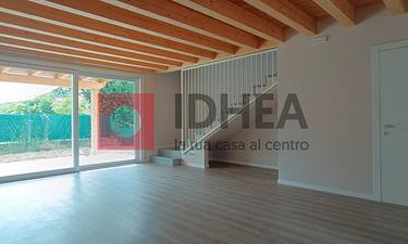 Casa Singola Di Nuov...