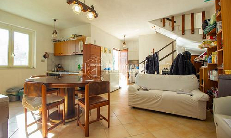 Casa Indipendente Vi...