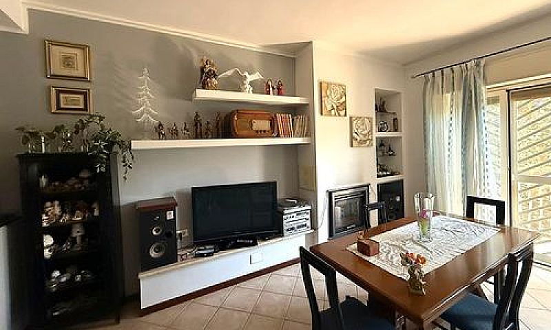 Appartamento In Vill...