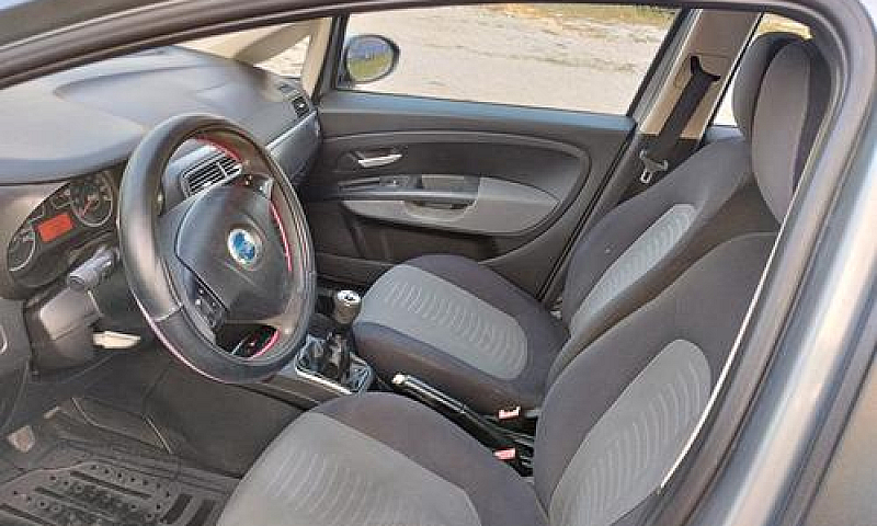 Fiat Grande Punto - ...