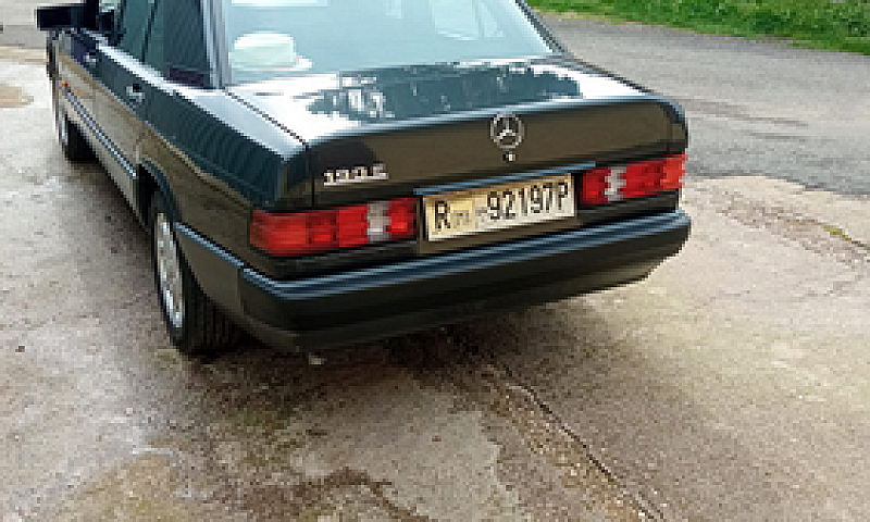 Mercedes 190E...
