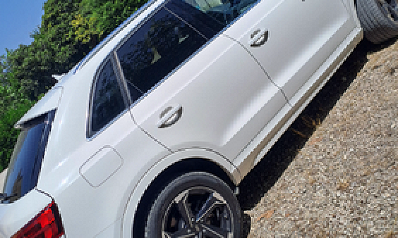 Audi Q 3...