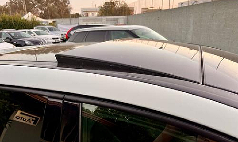 Mercedes-Benz B 180 ...