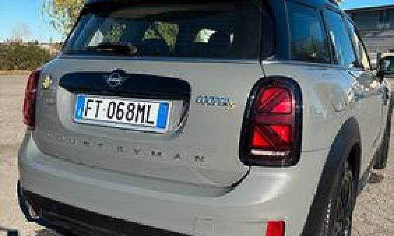 Mini Mini Countryman...