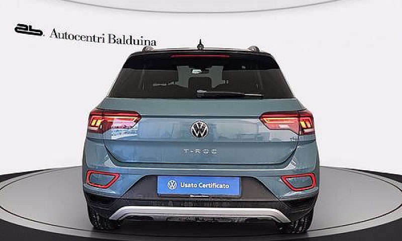 Volkswagen T-Roc 1.0...