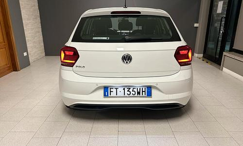 Volkswagen Polo Busi...