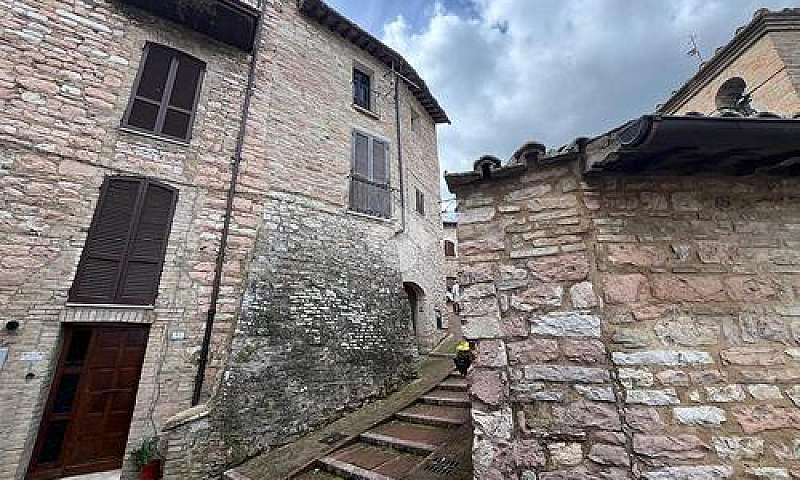 Monolocale A Assisi...