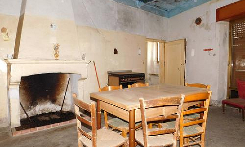 Palazzina Borgo Lain...