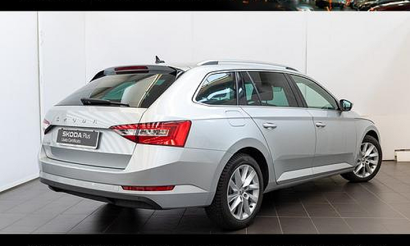 Skoda Superb Wagon 2...