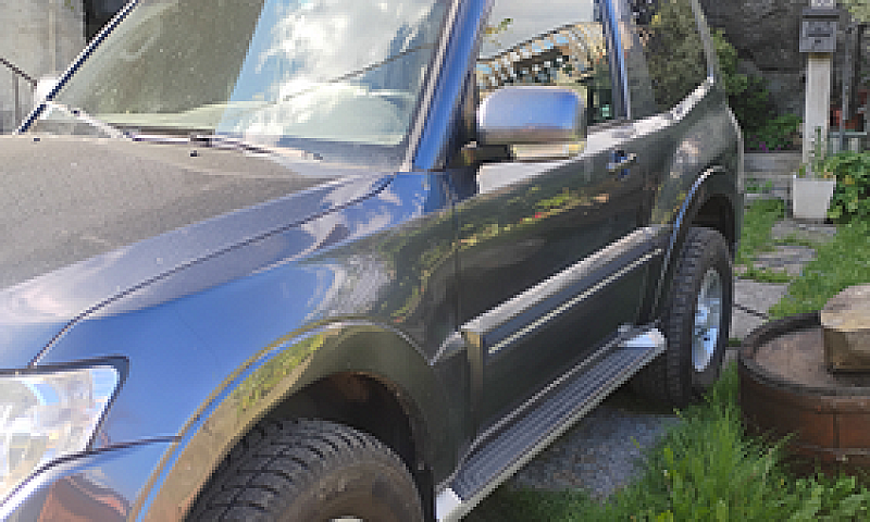 Pajero...