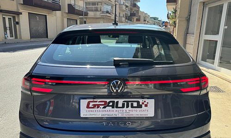 Volkswagen Taigo 1.0...