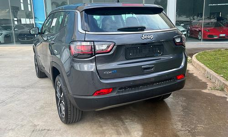 Jeep Compass 1.3 131...