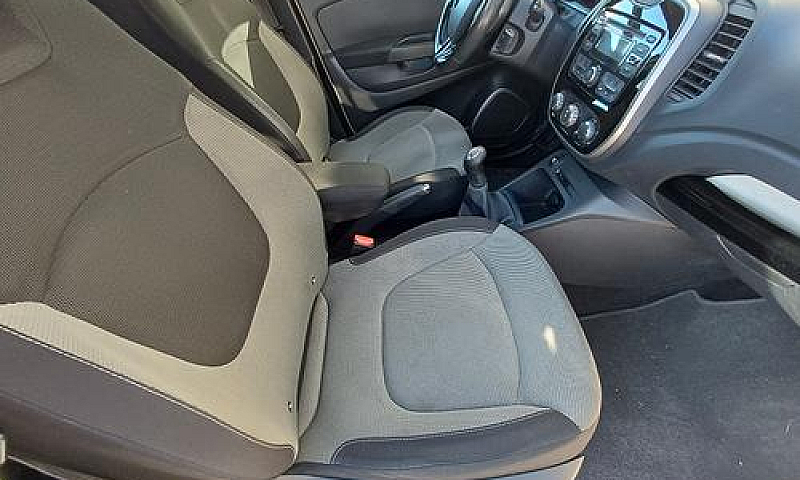 Renault Captur 1.5 D...