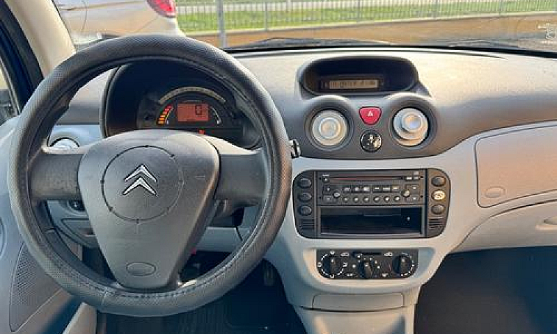 Citroen C3 1.4 Elega...