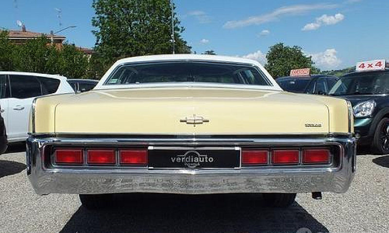 Lincoln Continetal V...