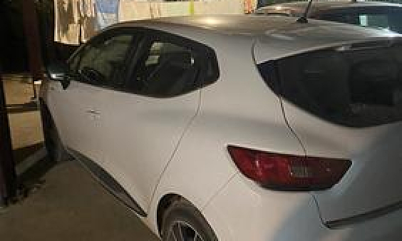 Renault Clio 2017...