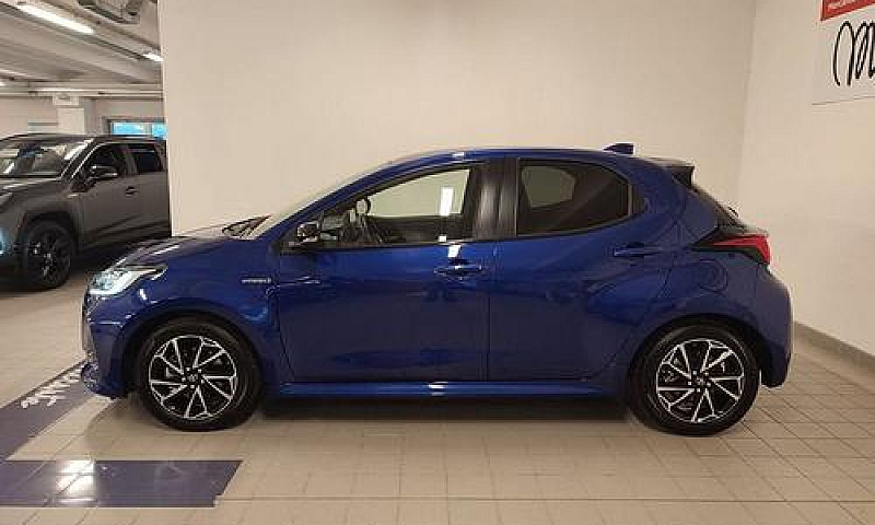Toyota Yaris 1.5 Hyb...