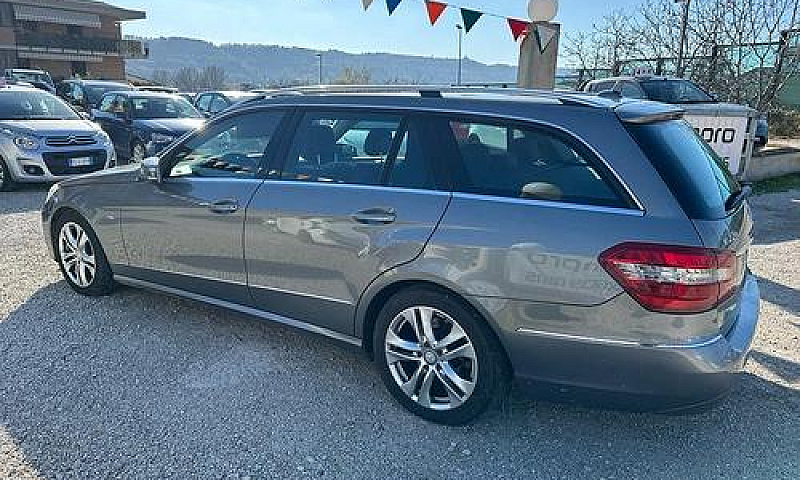 Mercedes-Benz E 220 ...