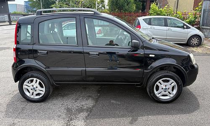 Fiat Panda Climbing ...