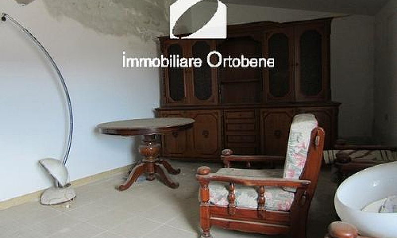 Casa Singola In Cent...