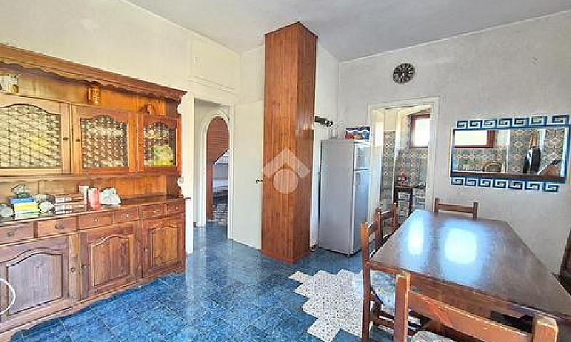 4 Locali A Tarquinia...