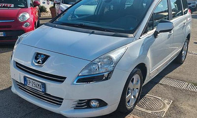 Peugeot 5008 1.6 Hdi...