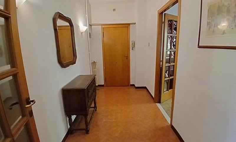 Rione Adriatico, App...