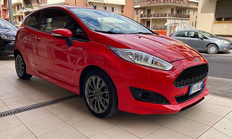Ford Fiesta 1.5 Tdci...