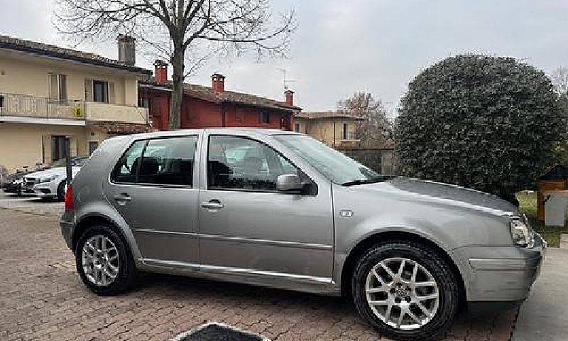 Volkswagen Golf 1.6 ...