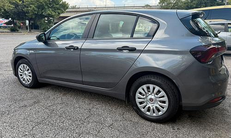 Fiat Tipo...
