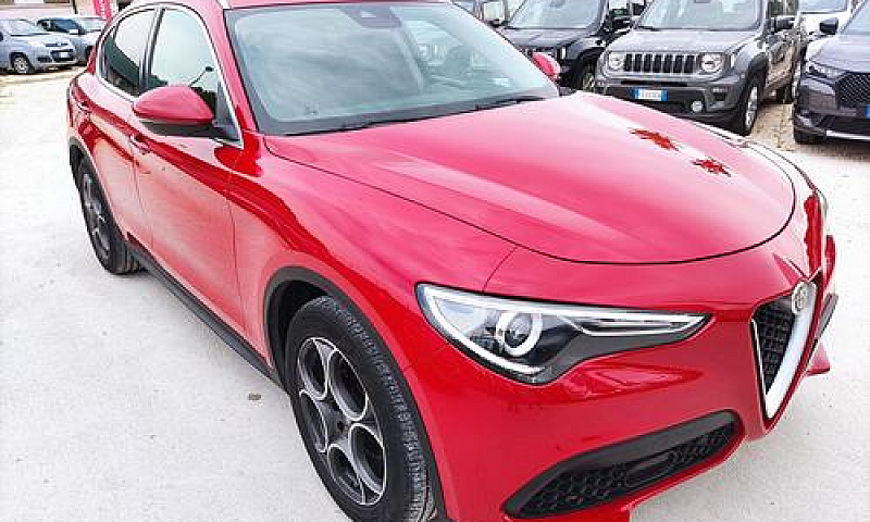 Alfa Romeo Stelvio 2...