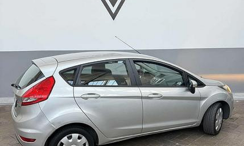 Ford Fiesta 1.2 Benz...