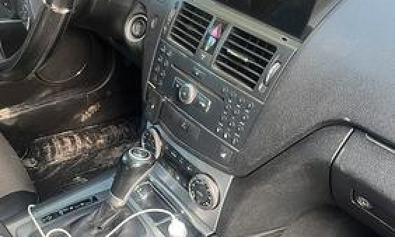 Mercedes Classe C...
