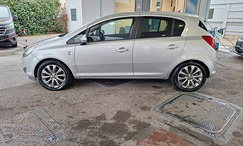Opel Corsa 1.3 Cdti ...