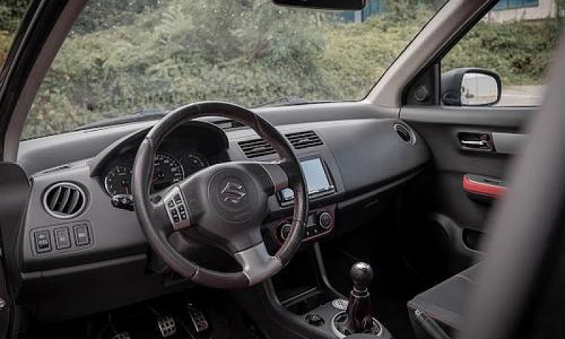 Suzuki Swift Sport 1...