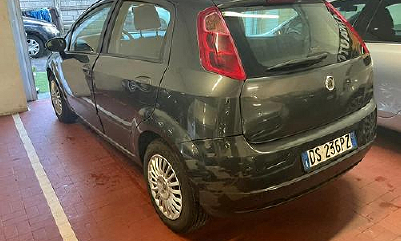 Fiat Grande Punto 1....